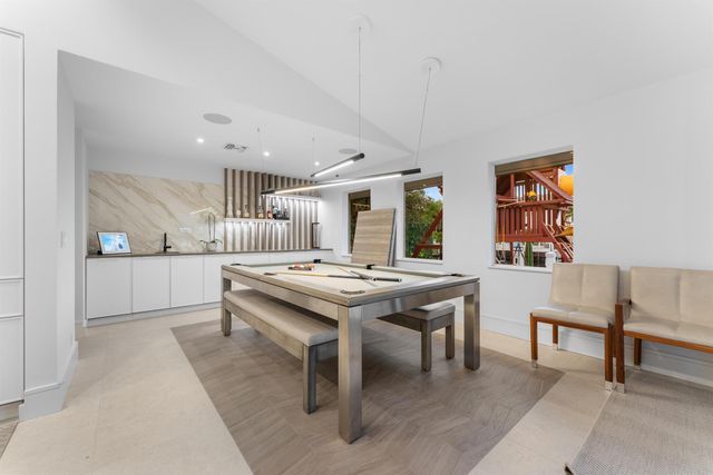 941 Iris Drive, Delray Beach, FL 33483