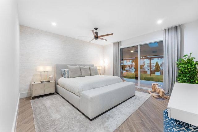 941 Iris Drive, Delray Beach, FL 33483