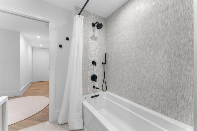 941 Iris Drive, Delray Beach, FL 33483