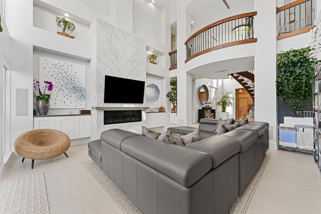 941 Iris Drive, Delray Beach, FL 33483