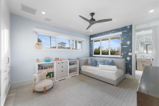 941 Iris Drive, Delray Beach, FL 33483