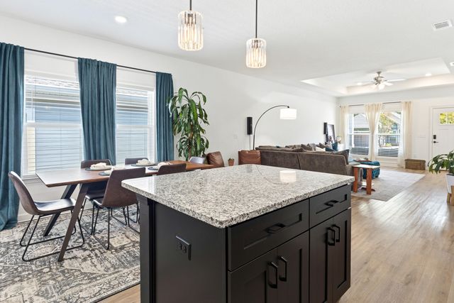 65 N Marsh Landing, Freeport, FL 32439