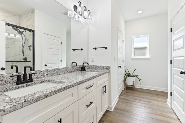 65 N Marsh Landing, Freeport, FL 32439