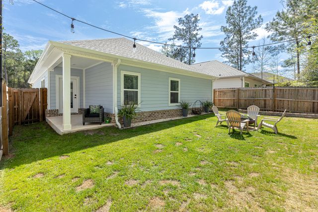 65 N Marsh Landing, Freeport, FL 32439