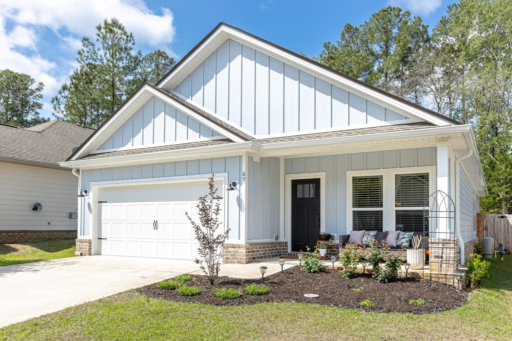 65 N Marsh Landing, Freeport, FL 32439