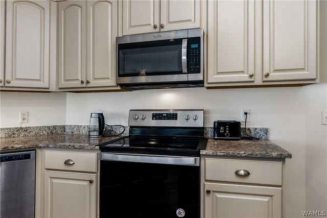 11689 Elam, Northport, AL 35475