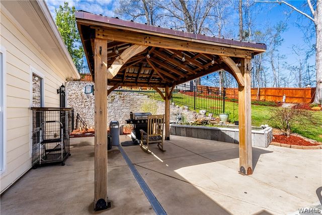 11689 Elam, Northport, AL 35475