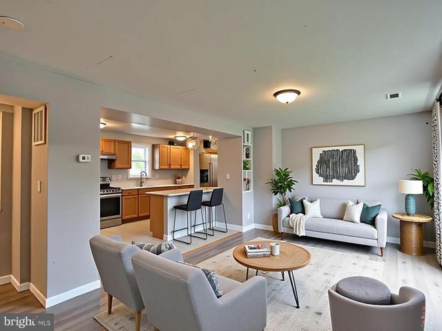 5016 LAGUNA RD, College Park, MD 20740