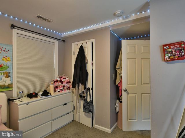 5016 LAGUNA RD, College Park, MD 20740