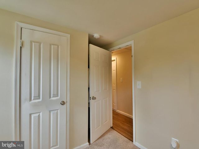 5016 LAGUNA RD, College Park, MD 20740