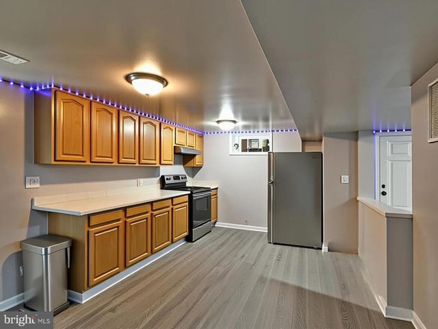 5016 LAGUNA RD, College Park, MD 20740