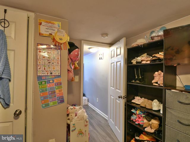 5016 LAGUNA RD, College Park, MD 20740