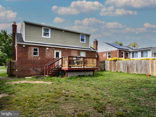 5016 LAGUNA RD, College Park, MD 20740