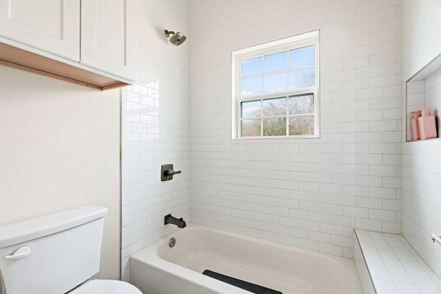 5129 Shady Oaks Lane, Friendswood, TX 77546