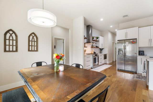 5129 Shady Oaks Lane, Friendswood, TX 77546