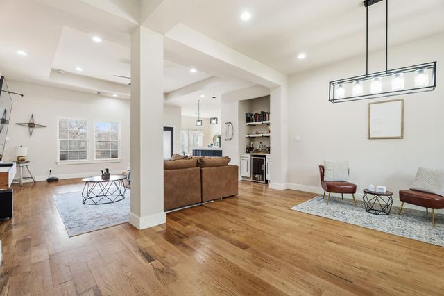 5129 Shady Oaks Lane, Friendswood, TX 77546