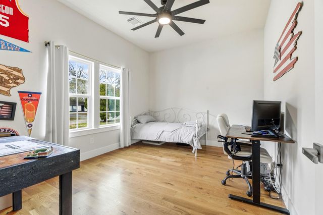 5129 Shady Oaks Lane, Friendswood, TX 77546