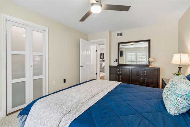 4115 CHATHAM OAK COURT 201, Tampa, FL 33624