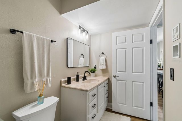 4115 CHATHAM OAK COURT 201, Tampa, FL 33624