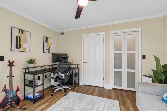 4115 CHATHAM OAK COURT 201, Tampa, FL 33624