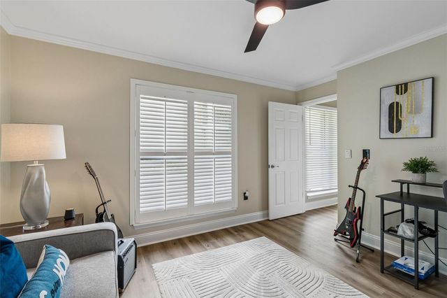 4115 CHATHAM OAK COURT 201, Tampa, FL 33624