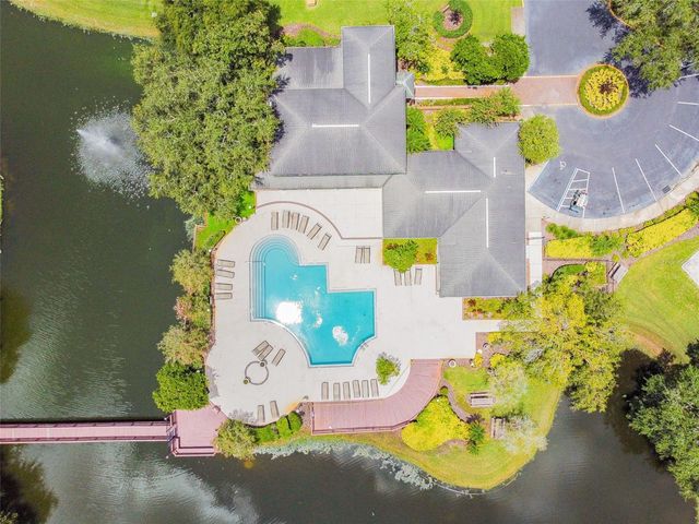 4115 CHATHAM OAK COURT 201, Tampa, FL 33624