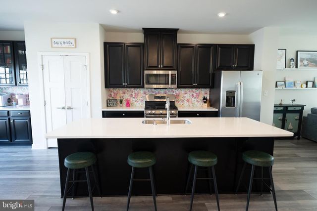 215 DALTON DR, Woolwich Twp, NJ 08085