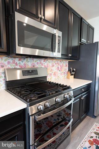 215 DALTON DR, Woolwich Twp, NJ 08085