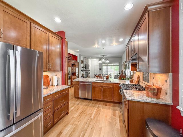 1441 Moonlight Dr, Longmont, CO 80504