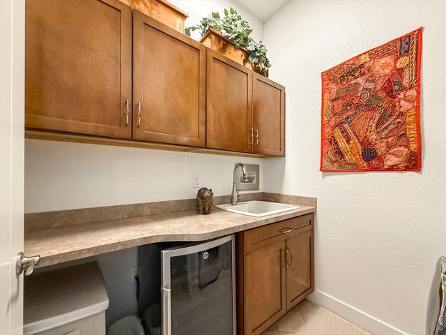 1441 Moonlight Dr, Longmont, CO 80504
