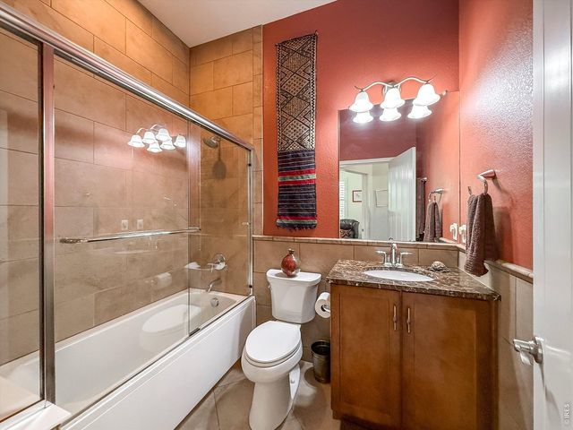 1441 Moonlight Dr, Longmont, CO 80504
