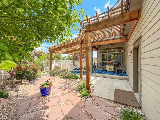 1441 Moonlight Dr, Longmont, CO 80504