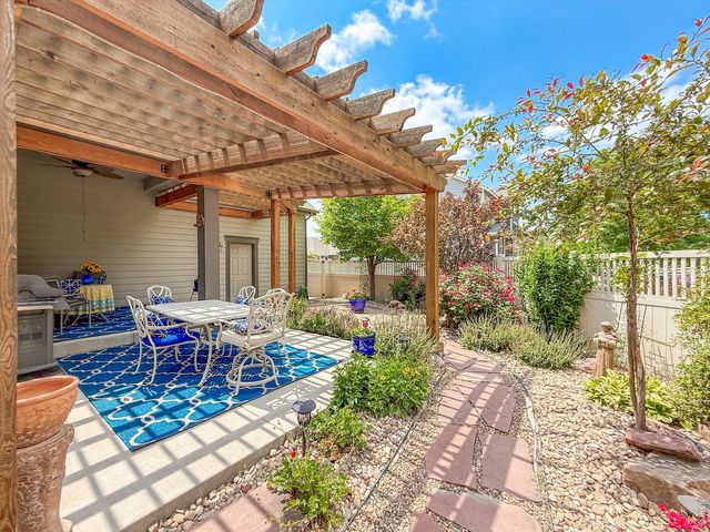 1441 Moonlight Dr, Longmont, CO 80504