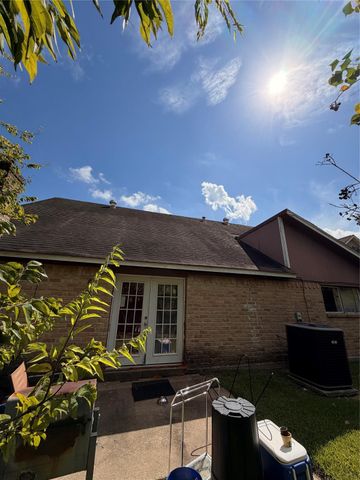 3058 Hazy Park Drive, Houston, TX 77082