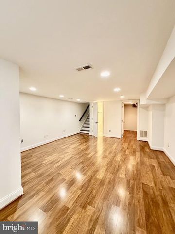 14 FLORIDA AVE NE, Washington, DC 20002
