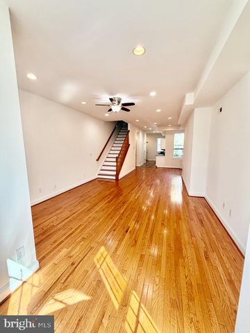 14 FLORIDA AVE NE, Washington, DC 20002