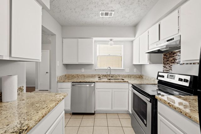 24030 Silversmith Lane, Katy, TX 77493