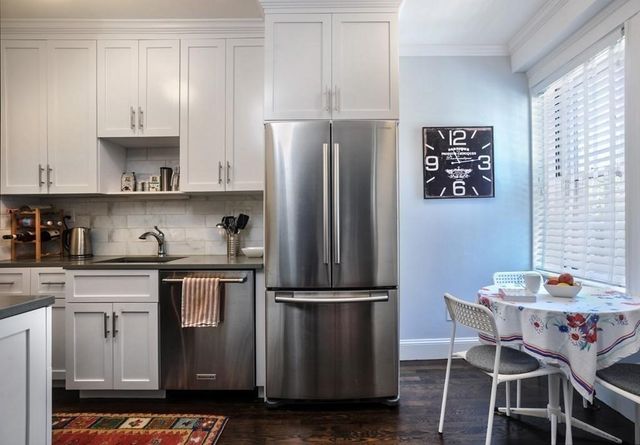 4 Washington Ave 1, Cambridge, MA 02140