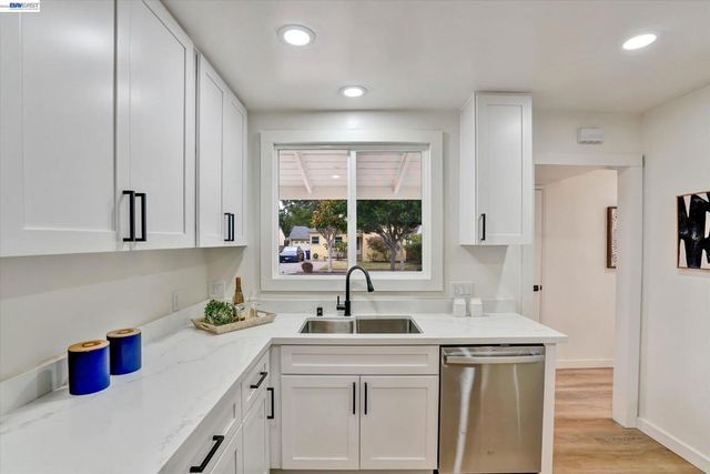 86 Preda St, San Leandro, CA 94577