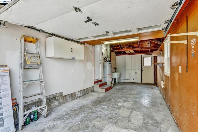 86 Preda St, San Leandro, CA 94577
