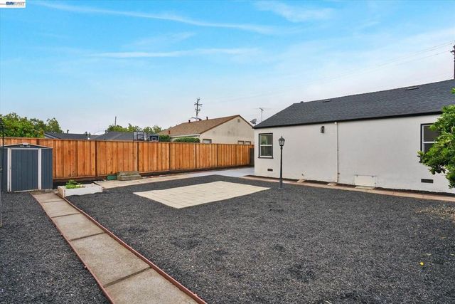 86 Preda St, San Leandro, CA 94577