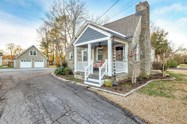 423 Battle Ave, Franklin, TN 37064