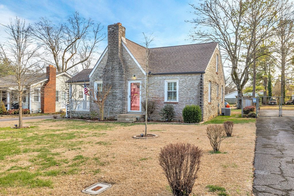 423 Battle Ave, Franklin, TN 37064