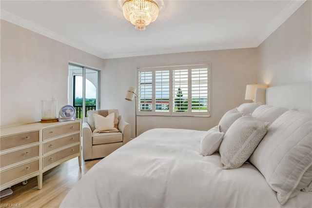 21 High Point CIR E # 601, Naples, FL 34103