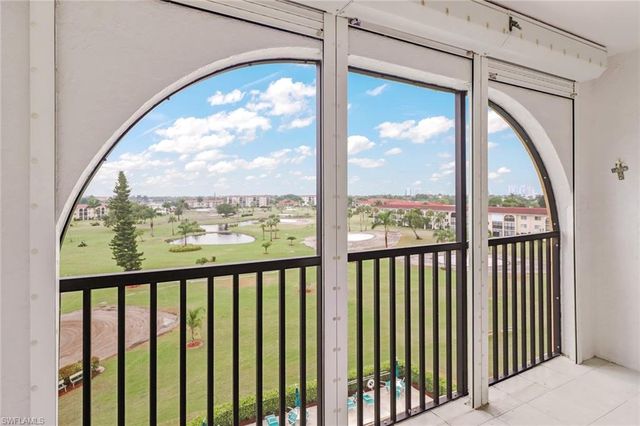 21 High Point CIR E # 601, Naples, FL 34103