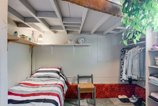 102 Donna Ct, Hendersonville, TN 37075