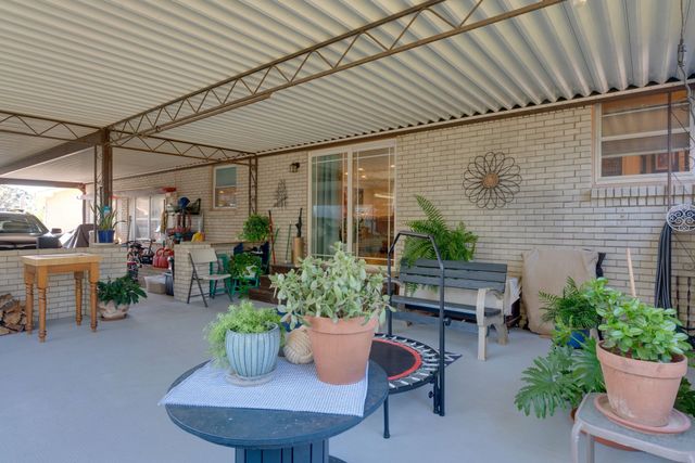 102 Donna Ct, Hendersonville, TN 37075