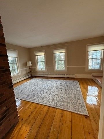 12 Mayhew Street 2nd floor, Hopkinton, MA 01748