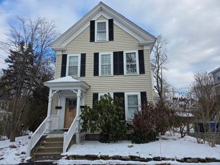 12 Mayhew Street 2nd floor, Hopkinton, MA 01748