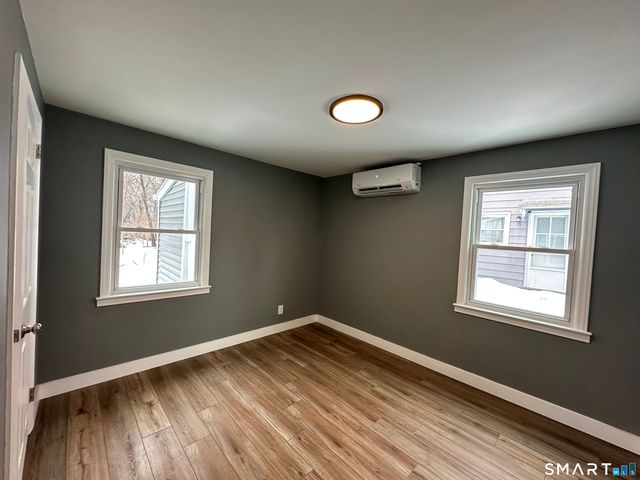 11 Fyler Drive, Windsor, CT 06095